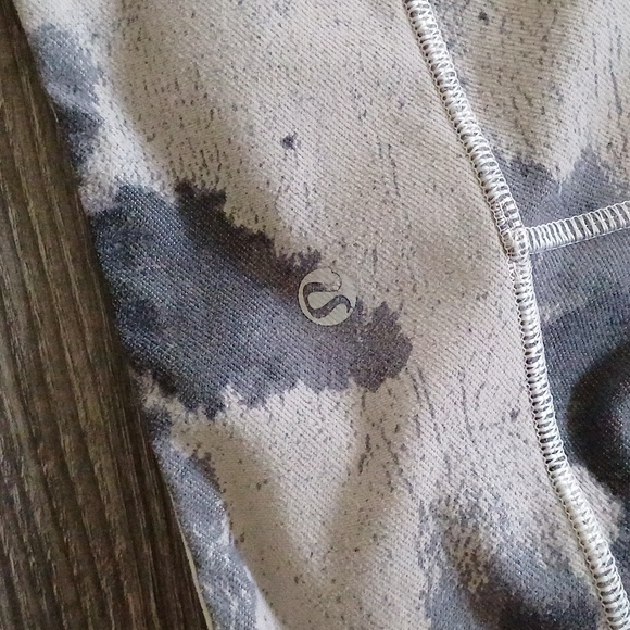 🔥🔥🔥Lululemon Wunder Under floral platoon Silver spoon cropped leggings 8 grey - Picture 8 of 13